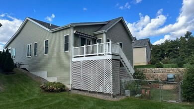 72 Tea Party Cir unit 72, Holden, MA 01520 - photo 5