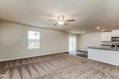 019-photo-dining-room-12149291