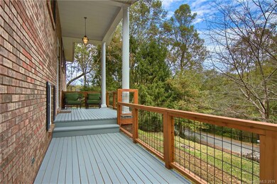 36 Fieldcrest Cir, Asheville, NC 28806 - photo 3