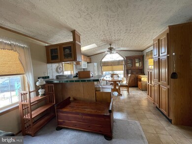 D11 Swannie Ln, Hightstown, NJ 08520 - photo 6