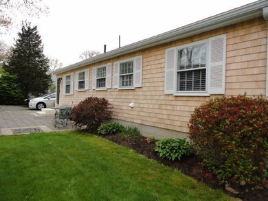 15 Crows Nest Dr, Buzzards Bay, MA 02532 - photo 4