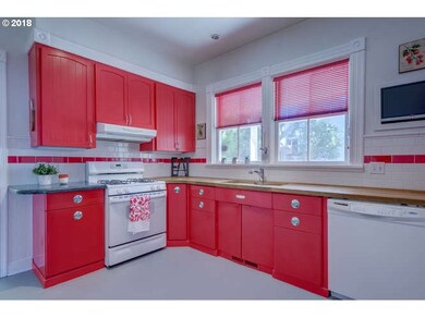 2769 Lancaster St, West Linn, OR 97068 - photo 7