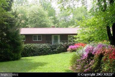 10510 Unity Ln, Potomac, MD 20854 - photo 4