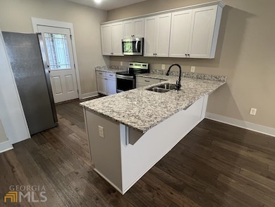 860 S Harkness St unit G, Jackson, GA 30233 - photo 6