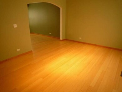 1390 Fox Hill Ct unit 1, North Aurora, IL 60542 - photo 2