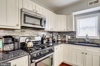 110 46th Place NE, Washington, DC 20019 - photo 5