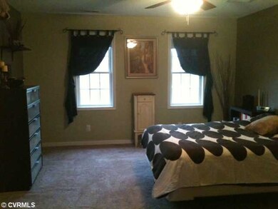 Master Bedroom - Very large Master Bedroom with Wa