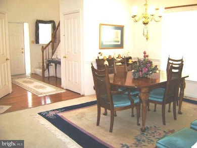 2423 Kemper Rd, Crofton, MD 21114 - photo 6