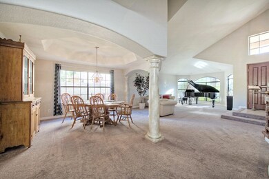 4506EJaniceWay006