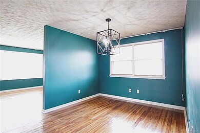 368 E Stenzil St, North Tonawanda, NY 14120 - photo 6