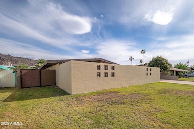 05_Front_03