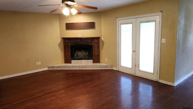 20501 Jak Ln, Chandler, TX 75758 - photo 3