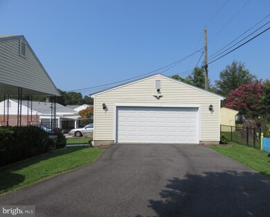 8722 Wendell Ave, Parkville, MD 21234 - photo 6