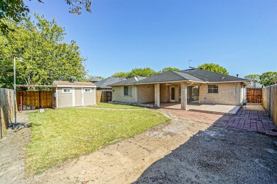 9507 Kingspass St, Houston, TX 77075 - photo 4