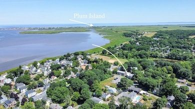 22 Beacon Ave unit 4, Newburyport, MA 01950 - photo 2