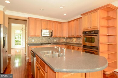 470 Harbor Side St, Woodbridge, VA 22191 - photo 5