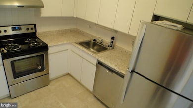 10907 Trotting Ridge Way, Columbia, MD 21044 - photo 2