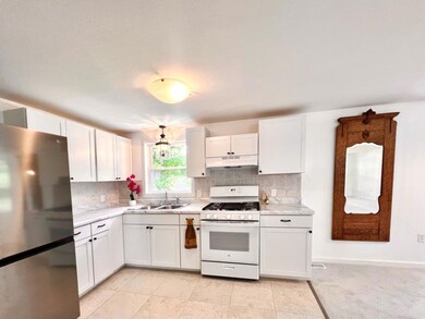 607 Floyd Ave, Versailles, IN 47042 - photo 6