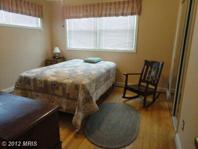 2114 Louise Ave, Baltimore, MD 21214 - photo 4
