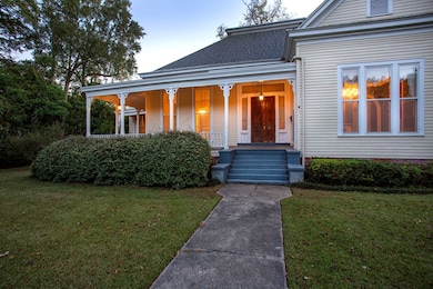 321 W Barbour St, Eufaula, AL 36027 - photo 4