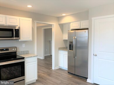 114 Constellation Rd, Inwood, WV 25428 - photo 2