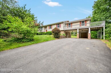 153 Wes Flo Ct, Kunkletown, PA 18058 - photo 2