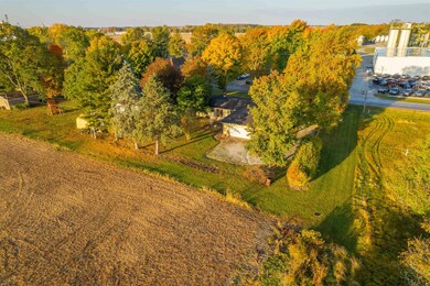 825 N Independence St, Windfall, IN 46076 - photo 7