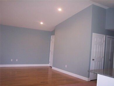 Vaulted ceilings in kitchen and livingroom. hardwo