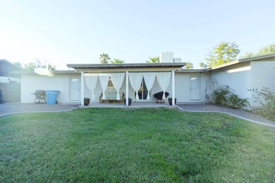 2935 E Larkspur Dr-backyard