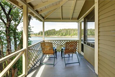 Open deck on side of Cottage with...