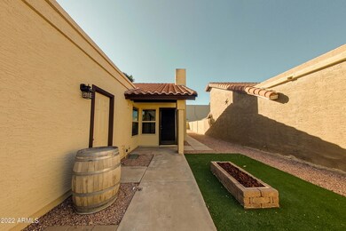 1012 S 21st St Mesa AZ 85204-print-002-0