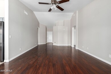 512 E Monterey St, Chandler, AZ 85225 - photo 4