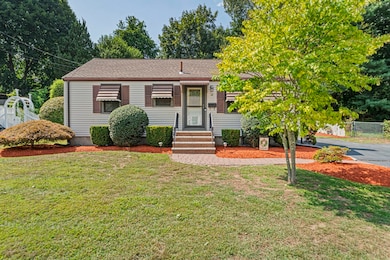 12 Gloria Rd, Randolph, MA 02368 - photo 4