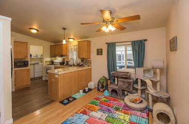 633 E Archwood Dr unit 44, Eagle Point, OR 97524 - photo 7