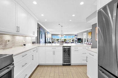 5100 Bayview Dr unit 404, Fort Lauderdale, FL 33308 - photo 5