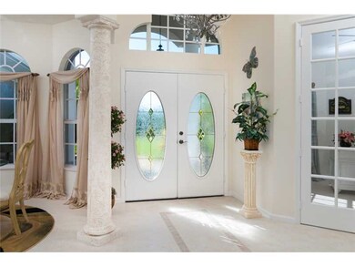 Foyer. Elegant Foyer.