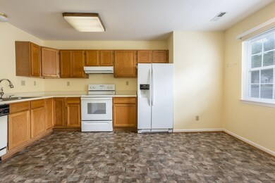 1214 Gazebo Ct, Charlottesville, VA 22901 - photo 5