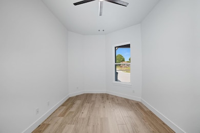 226 Sunday Dr, Burnet, TX 78611 - photo 4