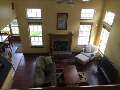 10262 Hawks Lake Dr, Fishers, IN 46037 - photo 5