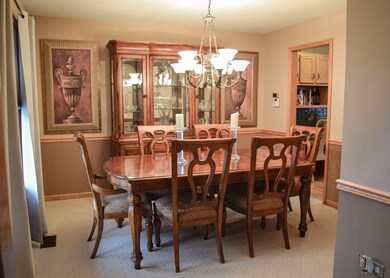 2639 Partlow Dr, Naperville, IL 60564 - photo 2