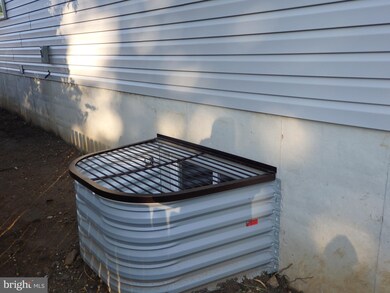 2526 E County Line Rd, Ardmore, PA 19003 - photo 2