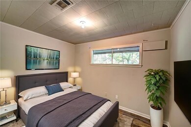 1st Guest Bedroom