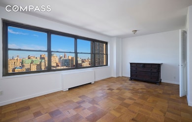 Lincoln Towers unit 27A, New York, NY 10023 - photo 3