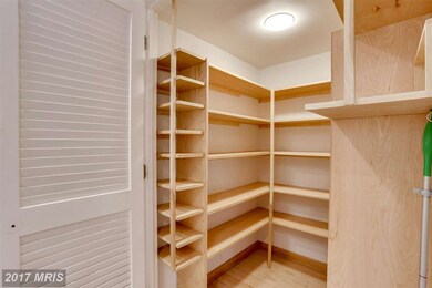 10935 Swansfield Rd, Columbia, MD 21044 - photo 6