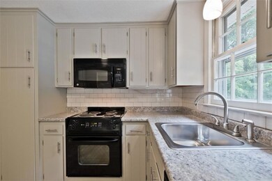 8 Red Coat Ln, Sanford, ME 04073 - photo 6