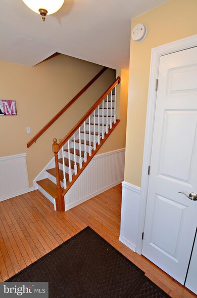 37 Creekside Dr, Millersville, PA 17551 - photo 5