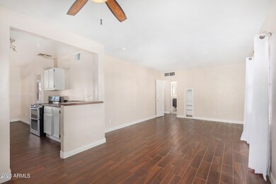 1911 N 21st St, Phoenix, AZ 85006 - photo 6