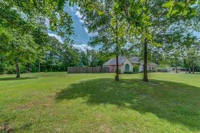 144 Autumn Lake Dr, Lufkin, TX 75904 - photo 4