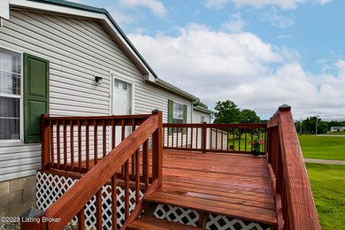 1015 Hobbs Reesor Rd, Vine Grove, KY 401