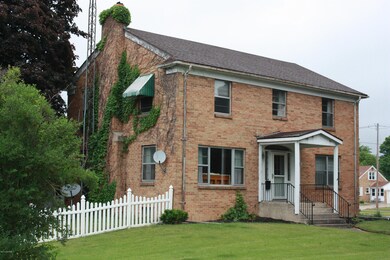 615 Elizabeth St, Lowell, MI 49331 - photo 4